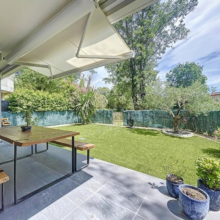 Charmant rez de jardin piscine Résidence Ile O Vert - Apartment mit 1 Schlafzimmer - 2