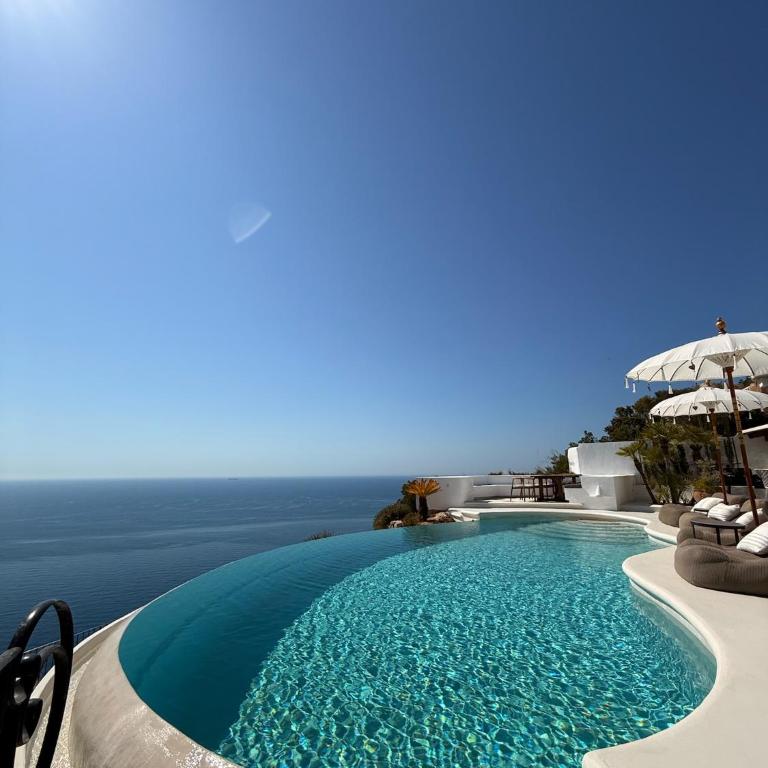 Zen House - Four-Bedroom Deluxe Home - Oceanfront - 15