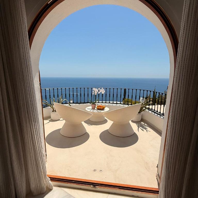Zen House - Four-Bedroom Deluxe Home - Oceanfront - 38