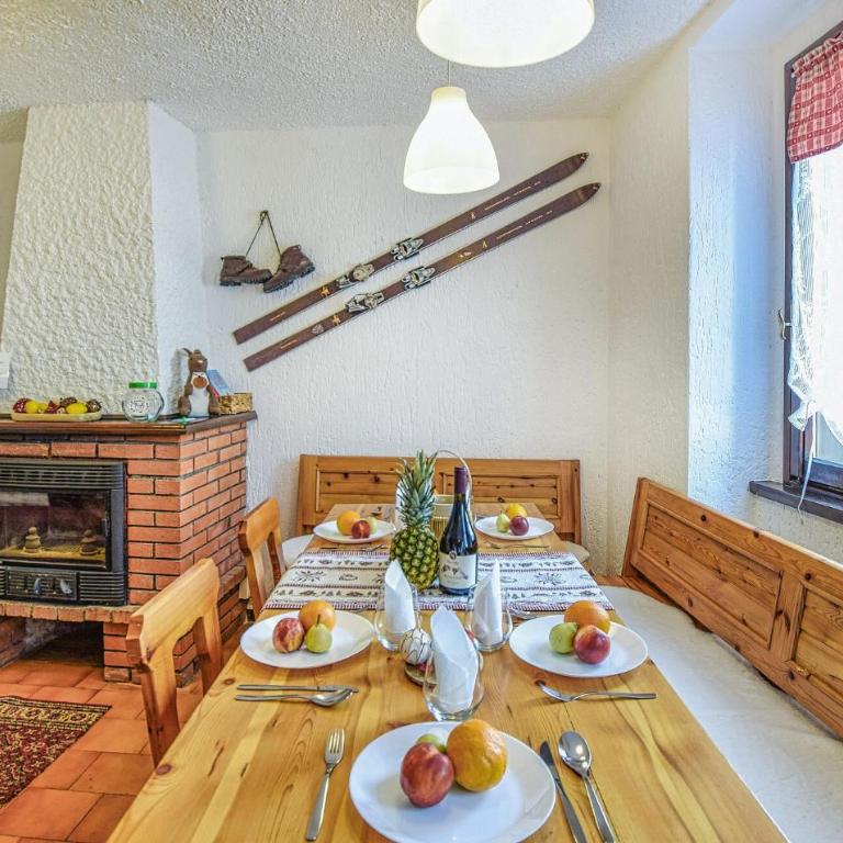 2 Bedroom Lovely Apartment In Ponte Di Legno - Appartamento con 2 Camere da Letto - 7