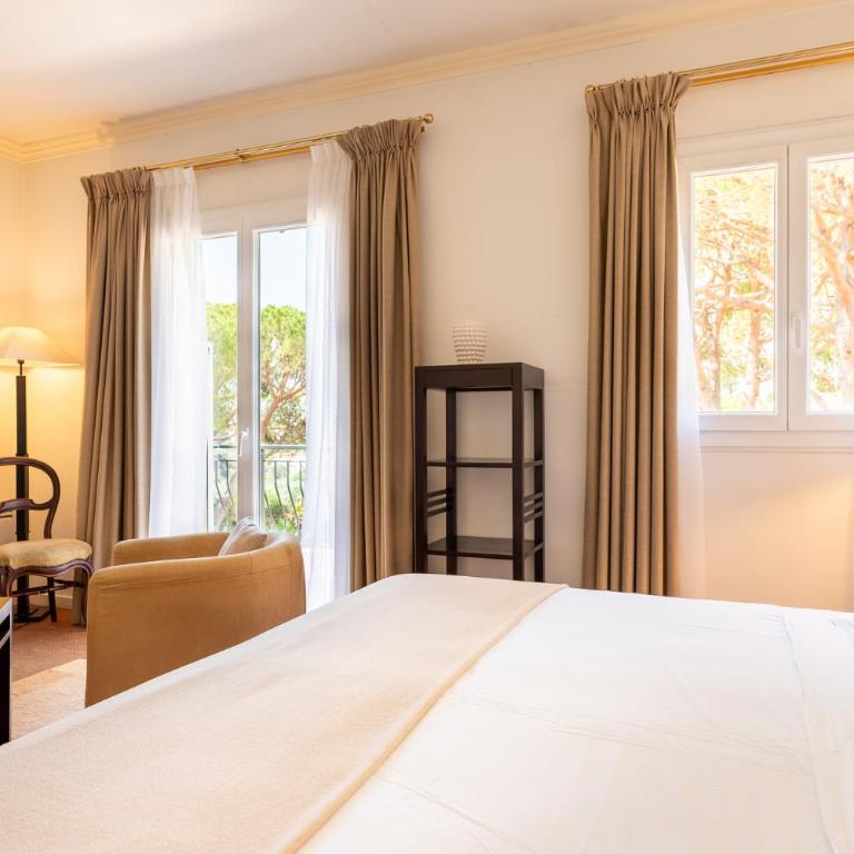 Auberge du Rédier - Logis Hôtels - Chambre Double Prestige - 2