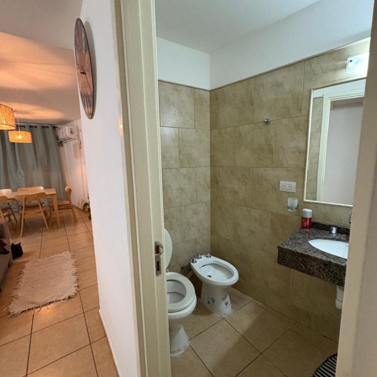 Departamento Excelente Ubicación ! - Apartamento de 1 dormitorio - 4