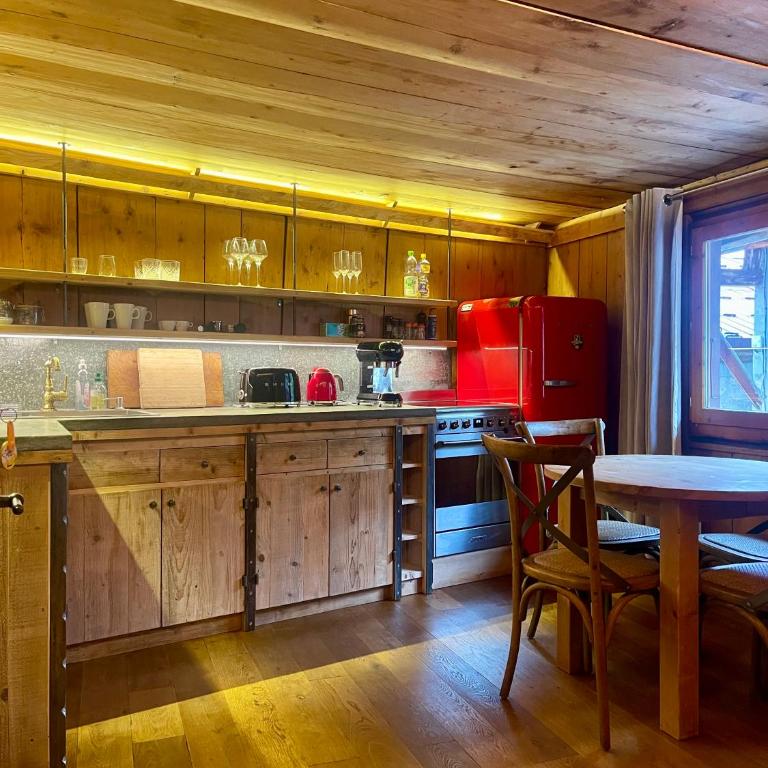 Marmotte Mountain Manor - Studio Deluxe - 16