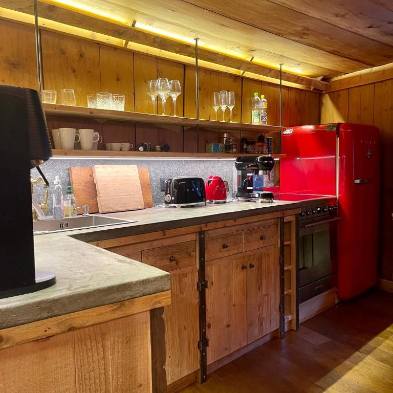 Marmotte Mountain Manor - Studio Deluxe - 20