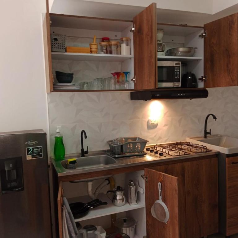 Apartamento cerca el mar sunset 47 - Three-Bedroom Apartment - 6