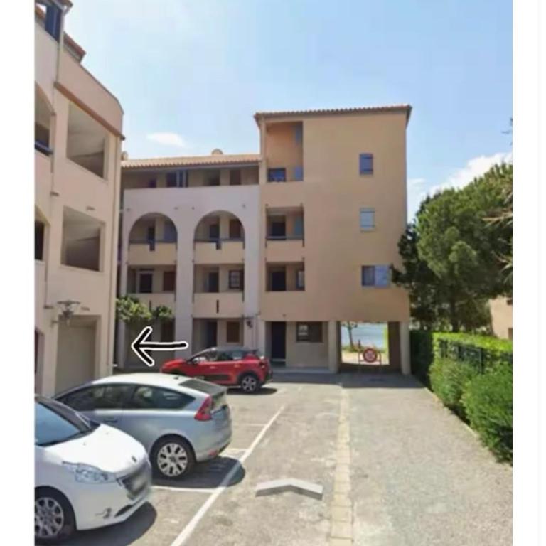 Studio mezzanine 32 m2 Port La Nouvelle Quartier des Lacs proche plage - Appartement 1 Chambre - 4