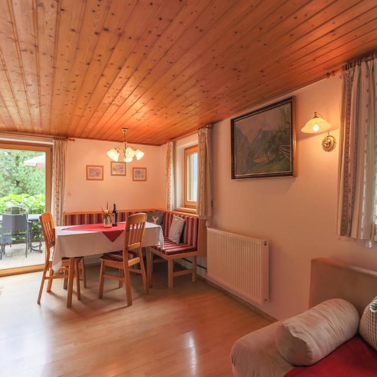 Cottage in Piesendorf near Zell am See Ski Area - Ferienhaus mit 2 Schlafzimmern - 3