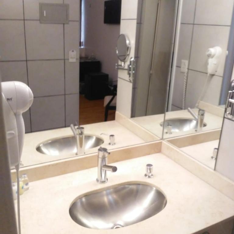 Global Hotel - Habitación Doble Superior con 2 camas grandes - 4