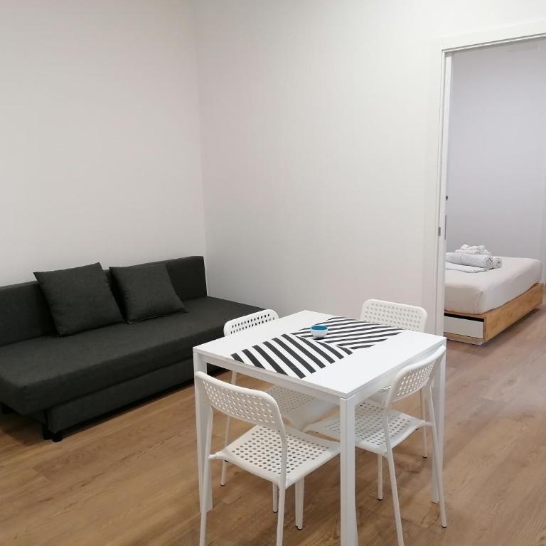 Dell'Ova 98 Rooms - Superior Quadruple Room - 5