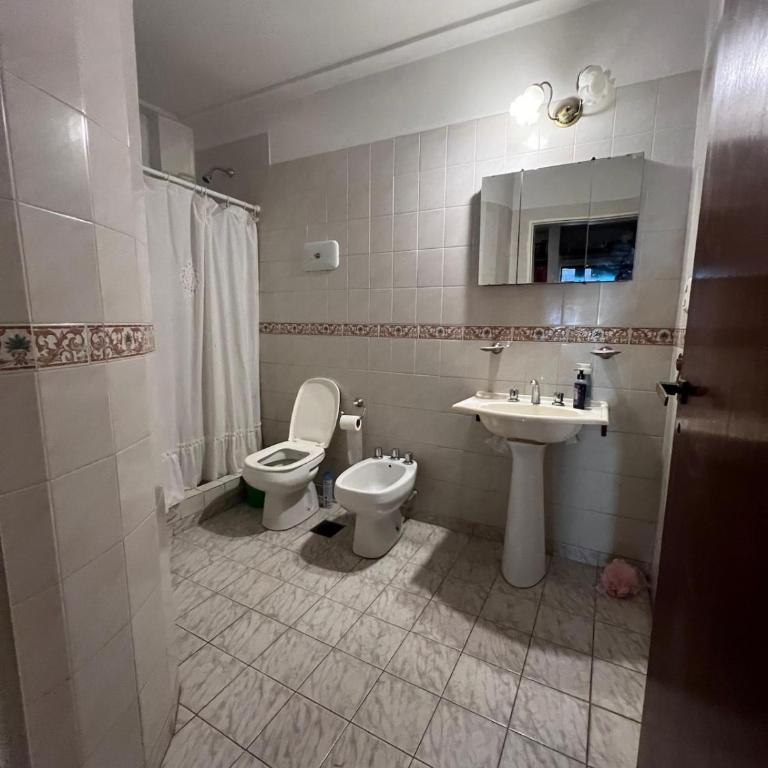 Casa Céntrica de 2 Habitaciones con Patio y Parrilla - Casa de 2 dormitorios - 21