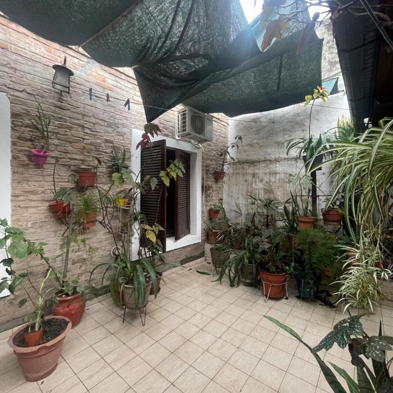Casa Céntrica de 2 Habitaciones con Patio y Parrilla - Casa de 2 dormitorios - 25