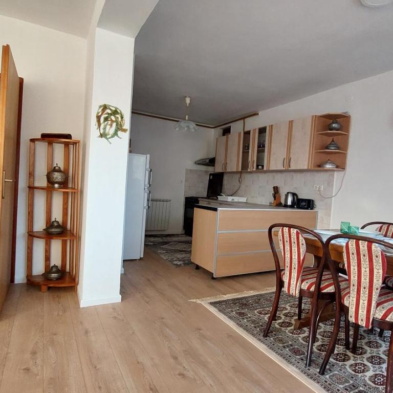 Sweet Old Town Flat - Apartman sa 1 Spavaćom Sobom - 13