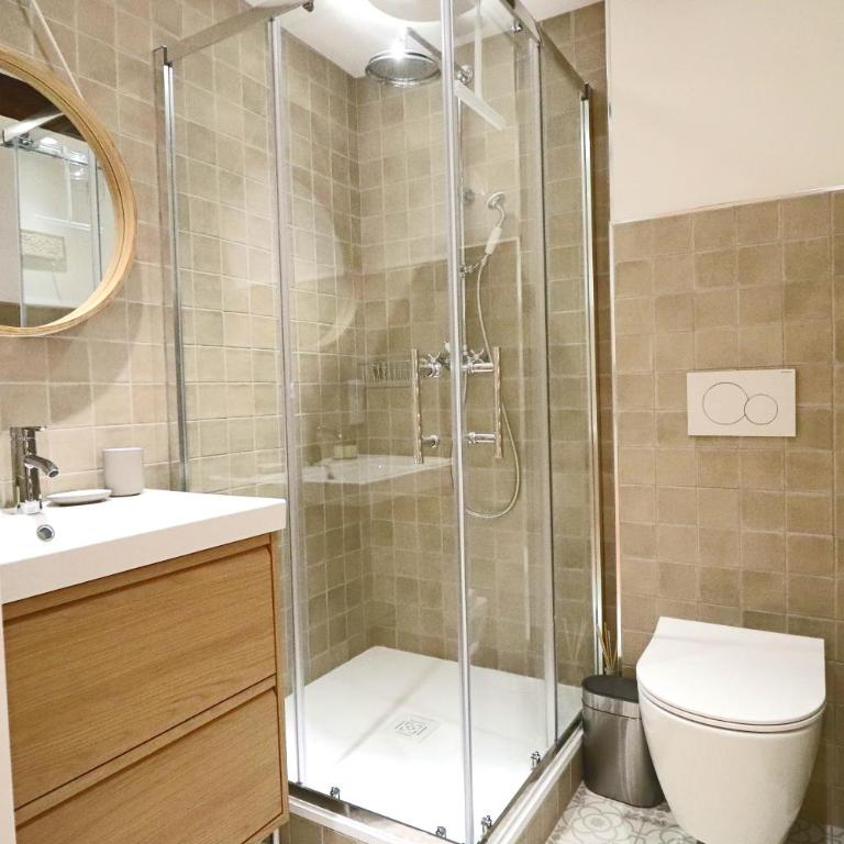 New! Beach Escape in Old Antibes - Appartement 2 Chambres - 18