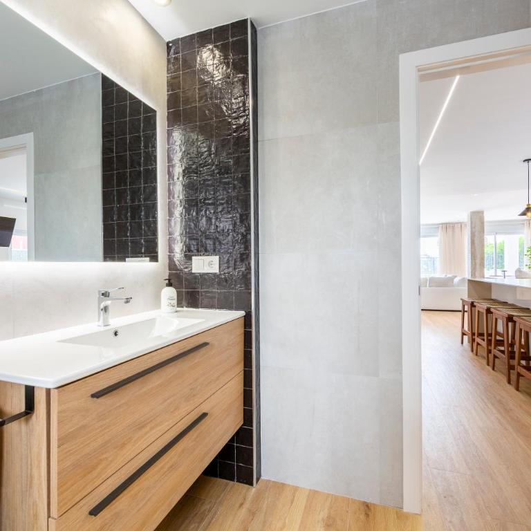 Casa Descubrimiento · Dúplex moderno con jardín. - Casa de 3 dormitorios - 13