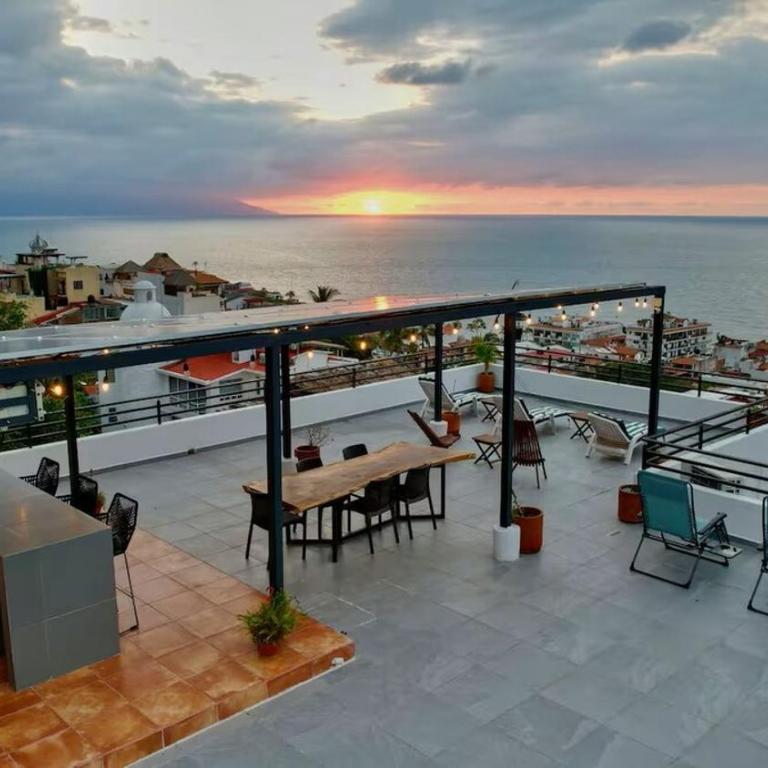 New studio with amazing view! C - One-Bedroom Apartment - 3