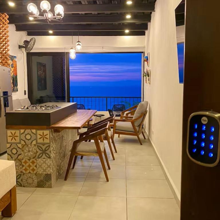 New studio with amazing view! C - One-Bedroom Apartment - 11