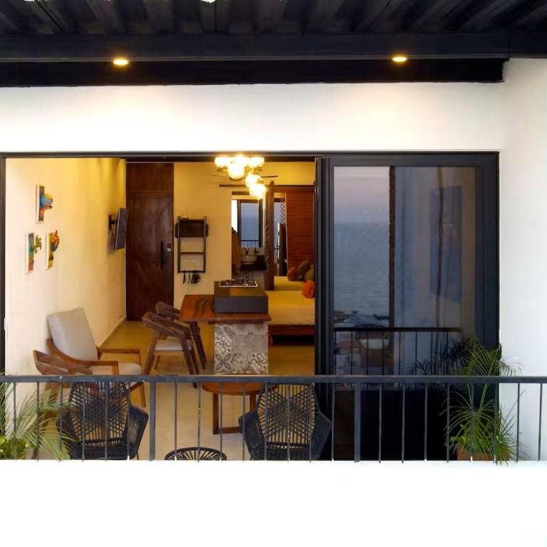 New studio with amazing view! C - One-Bedroom Apartment - 12