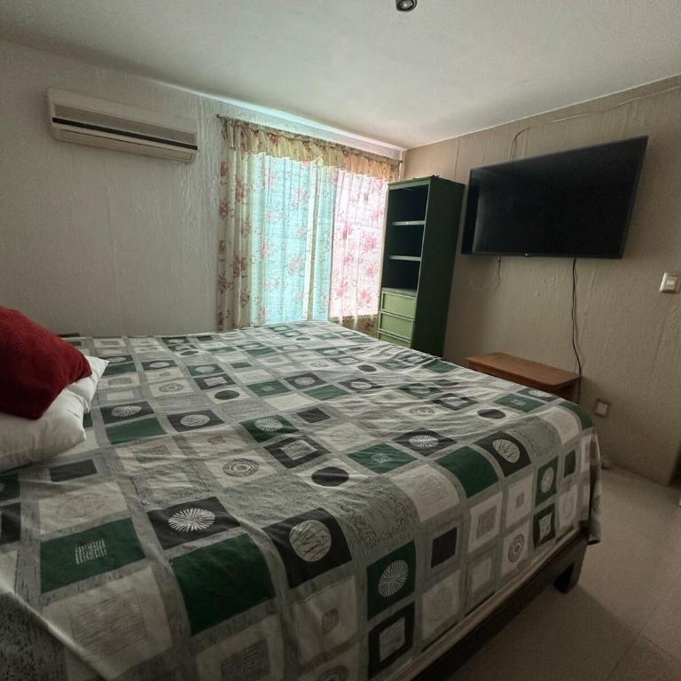 Centrally located and fully furnished - Two-Bedroom Apartment - 6