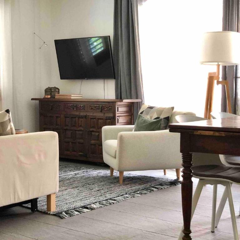 Terrace with View-Cozy Retreat-Free Parking - Apartment mit Terrasse - 15
