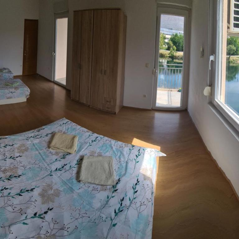 Trebisnjica - Apartman s 1 Spavaćom Sobom i Pogledom na Reku - 15