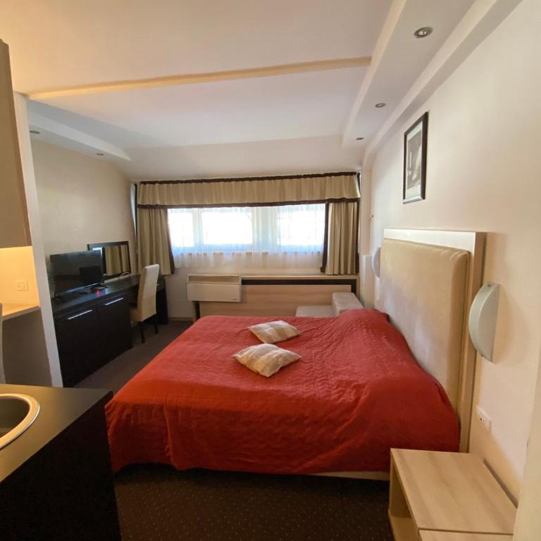 Apartmani Vrh Konaci - Two-Bedroom Apartment - 1