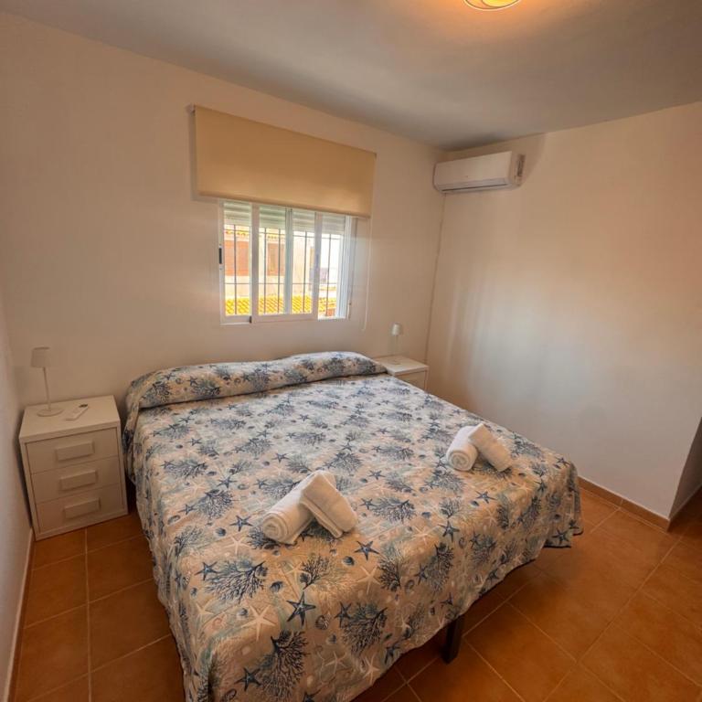Casa de playa mediterránea, a metros de la playa - Casa Vacacional de 3 dormitorios - 24