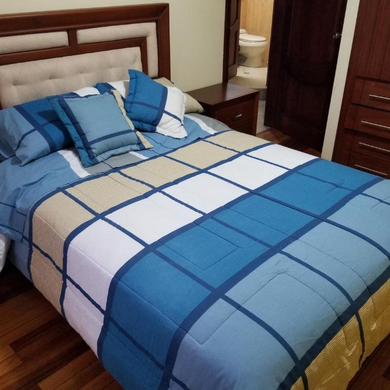 Cómodo apartamento con aire puro y vista panorámica ideal para turistas - Apartamento de 3 dormitorios - Planta Alta - 8