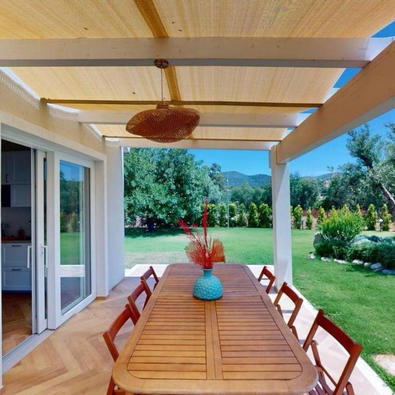 Onnis Home Stay - One-Bedroom Villa - 8