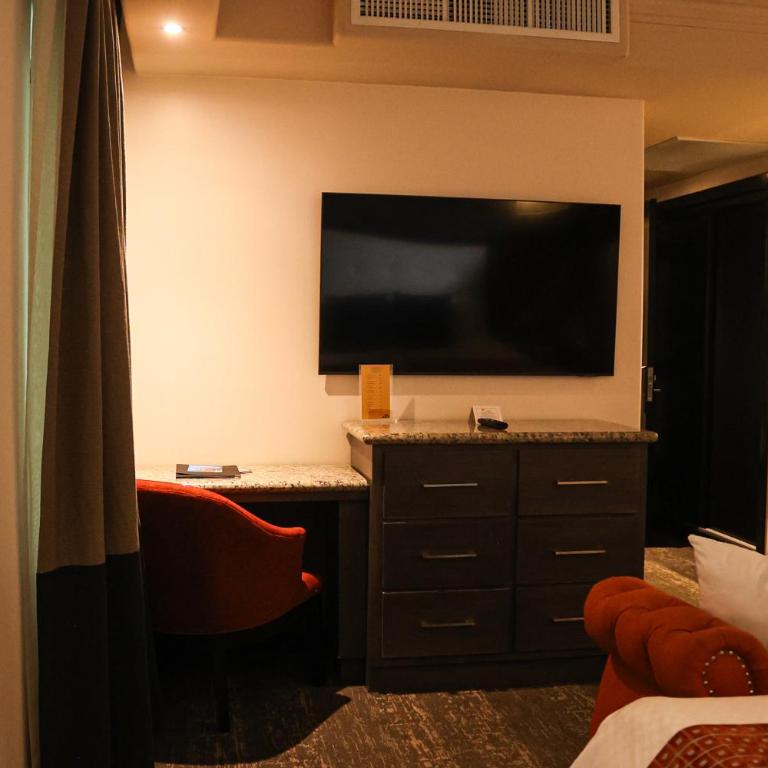 Hotel Ticuán - Deluxe Room - 3