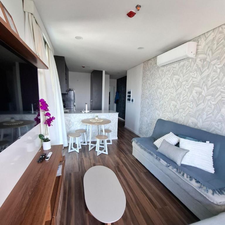 Apartment Tower Luxury Home Palace a 100 mts Shopping del Sol con parking amplio - Two-Bedroom Apartment - 2