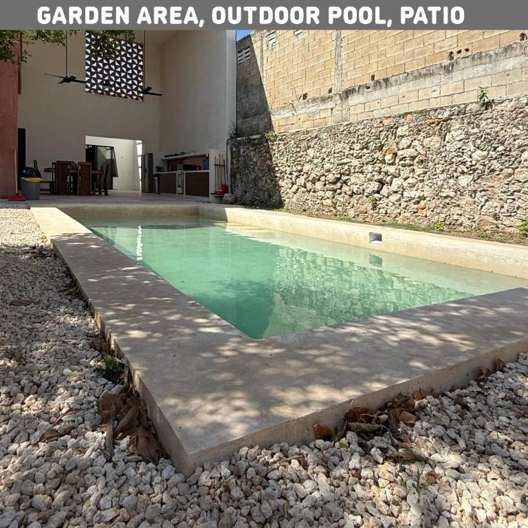 Villa con piscina para 6 personas en camas y 2 Hamacas Ado 69 - Habitación Deluxe con cama extragrande - 28