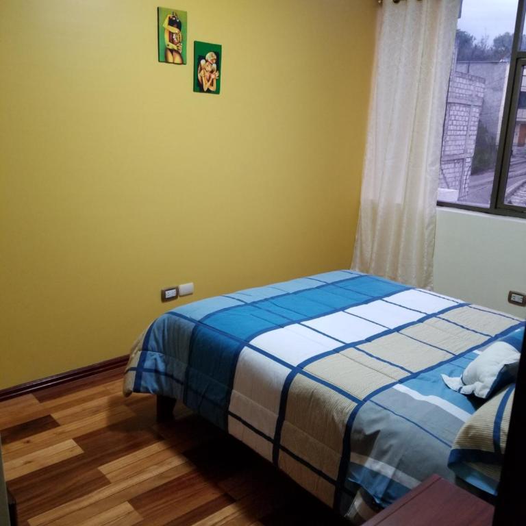 Domina la ciudad desde nuestros departamentos - Three-Bedroom Apartment - 23