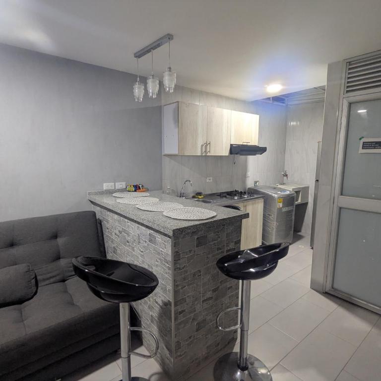 Your home away from home in Girardot - Casa de 3 dormitorios - 10