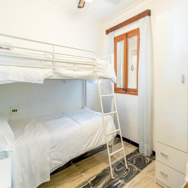 Apartment Voramar Baix in Alcudia - Three-Bedroom Apartment - 13