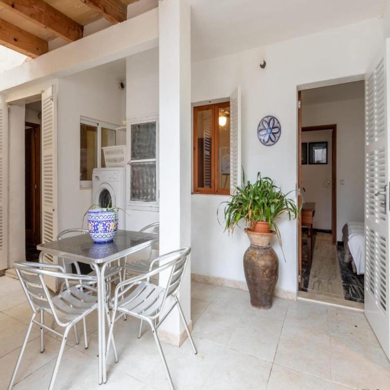 Apartment Voramar Baix in Alcudia - Three-Bedroom Apartment - 8