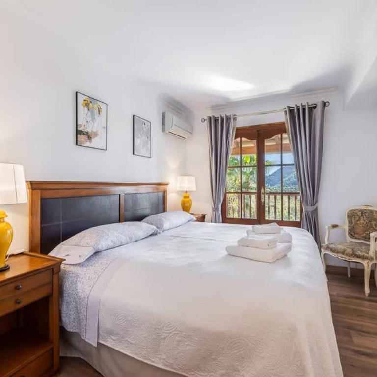Hilltop villa in Alcudia with bays views - Villa de 8 dormitorios - 19