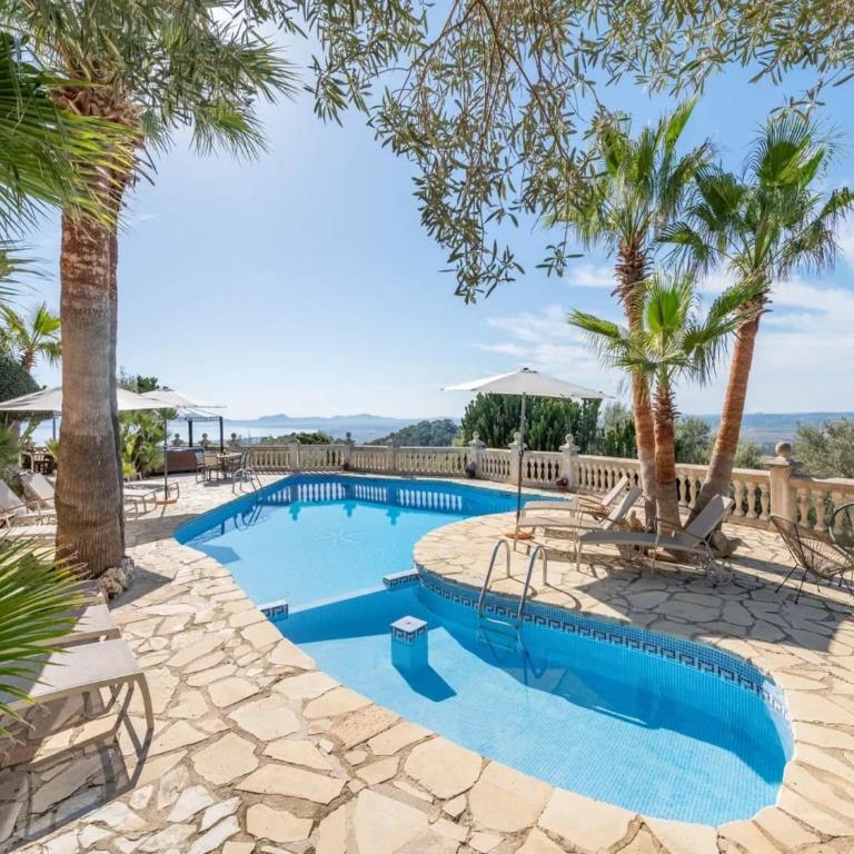 Hilltop villa in Alcudia with bays views - Villa de 8 dormitorios - 9