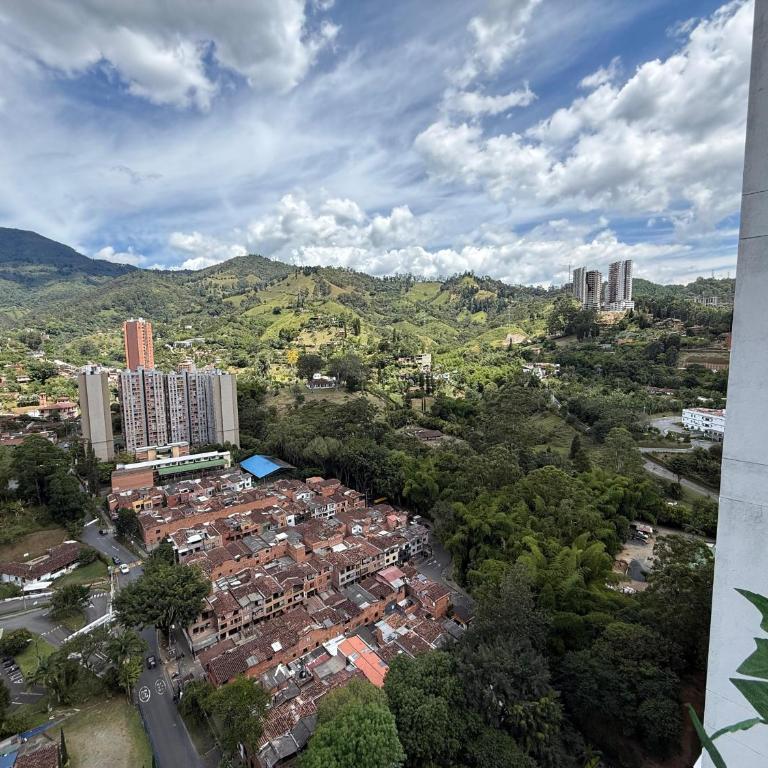 Apartamento con vista a la montaña, piscina y gym - Apartamento de 2 dormitorios con vistas a la montaña - 14