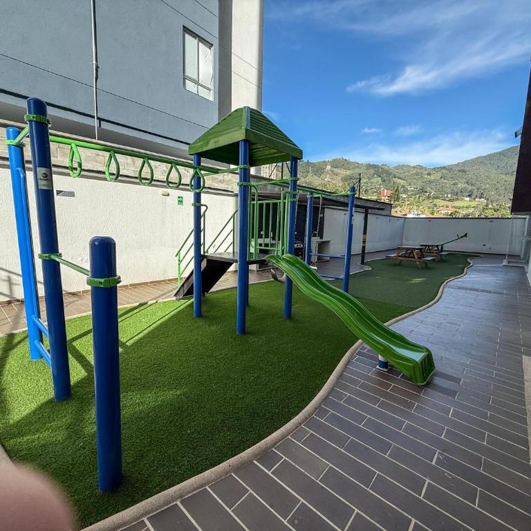 Apartamento con vista a la montaña, piscina y gym - Apartamento de 2 dormitorios con vistas a la montaña - 19
