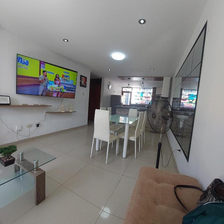In house ica - Two-Bedroom Apartment - 28