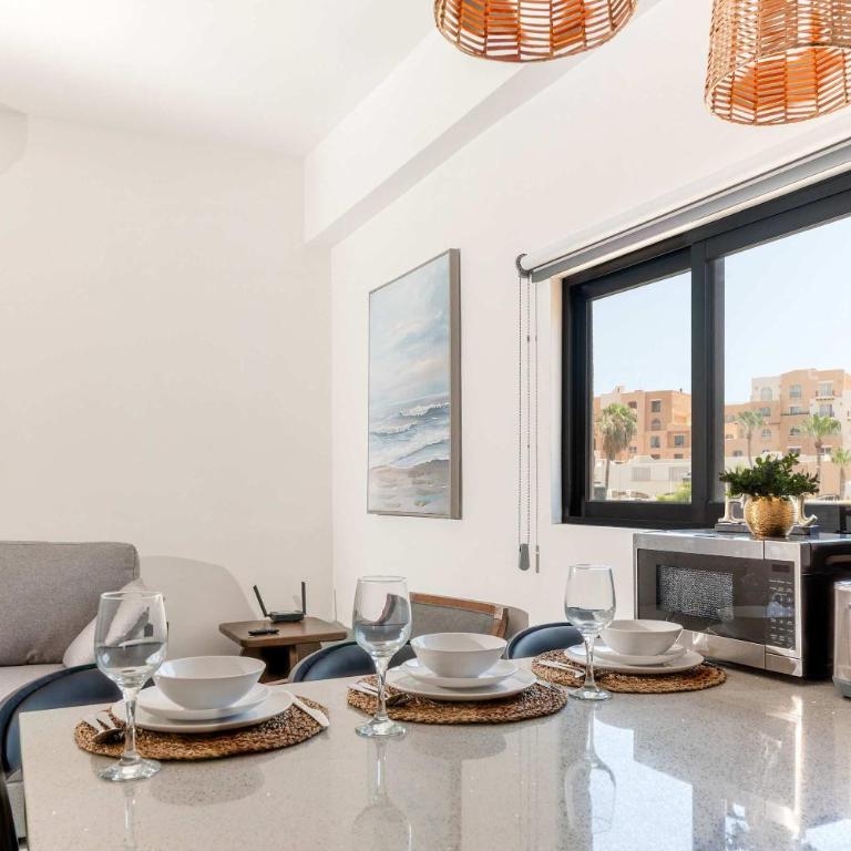 Vista Pedregal-Modern Vacation Apartment Walk to Marina & Beaches - Casa - 9
