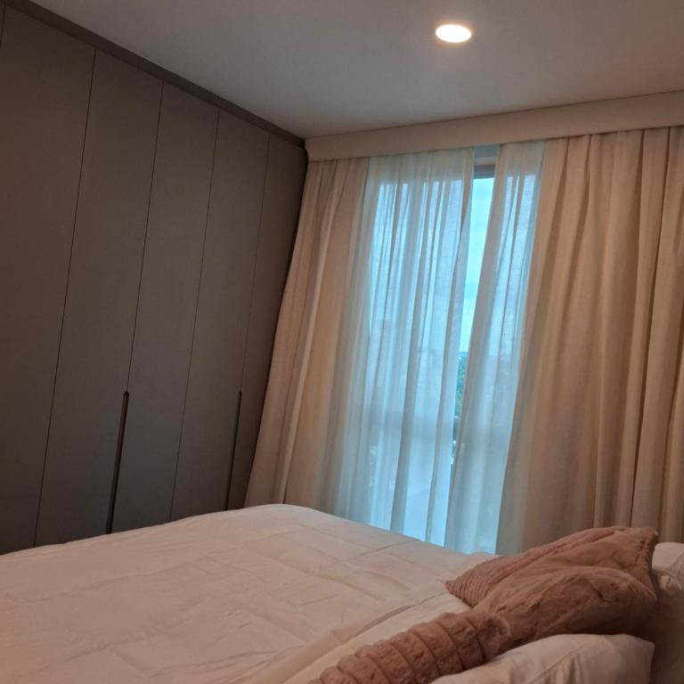 Apartment Tower Luxury Home Palace a 100 mts Shopping del Sol con parking amplio - Two-Bedroom Apartment - 65