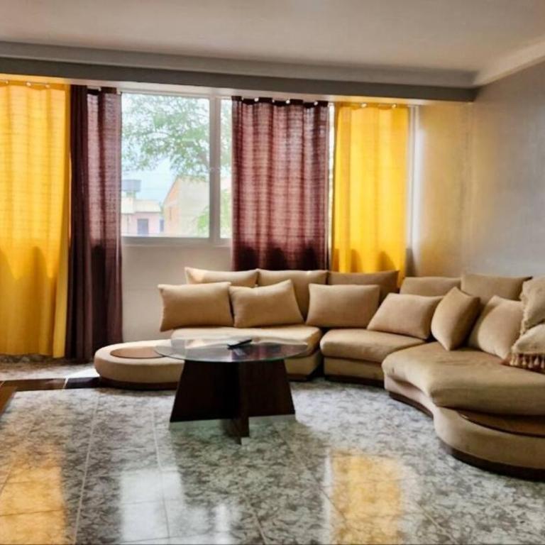 Cómodo, espacioso y residencial - Apartamento - Acceso para personas de movilidad reducida - 10