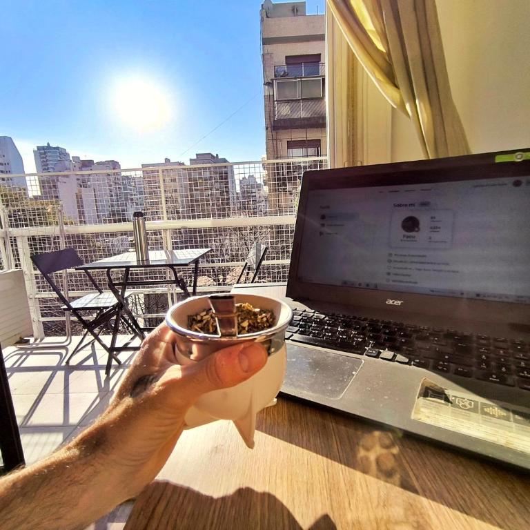 Departamento en Movistar Arena con balcón soleado - Apartamento de 1 dormitorio - 2