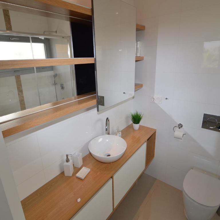 Villa with Garden & Roof Deck - Villa de 3 dormitorios - 21