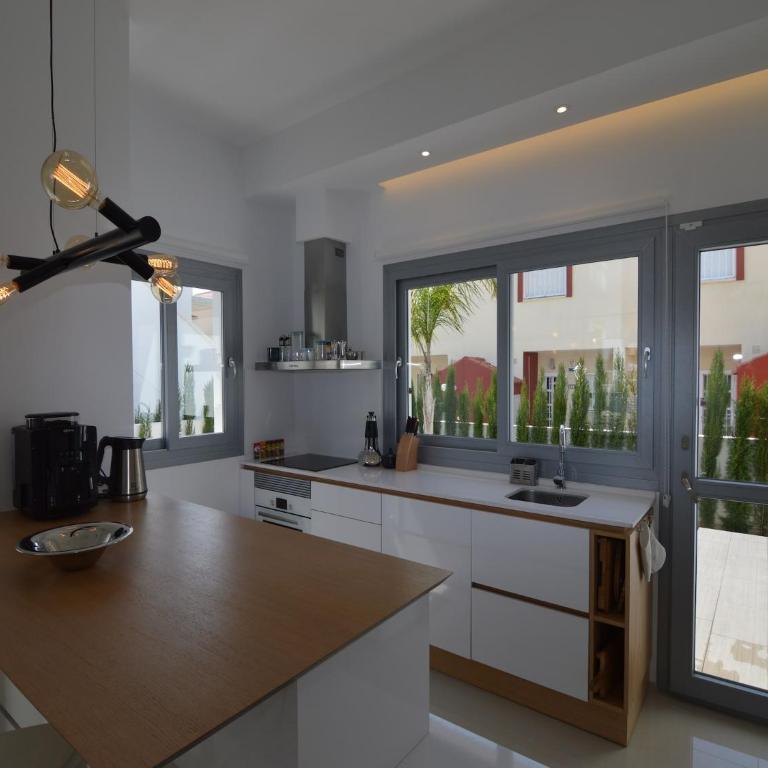 Villa with Garden & Roof Deck - Villa de 3 dormitorios - 14
