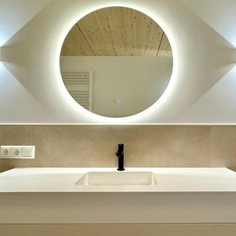 Apartment See I Balkon mit Jacuzzi I Parkplatz - Apartment mit 1 Schlafzimmer und Whirlpool - 21