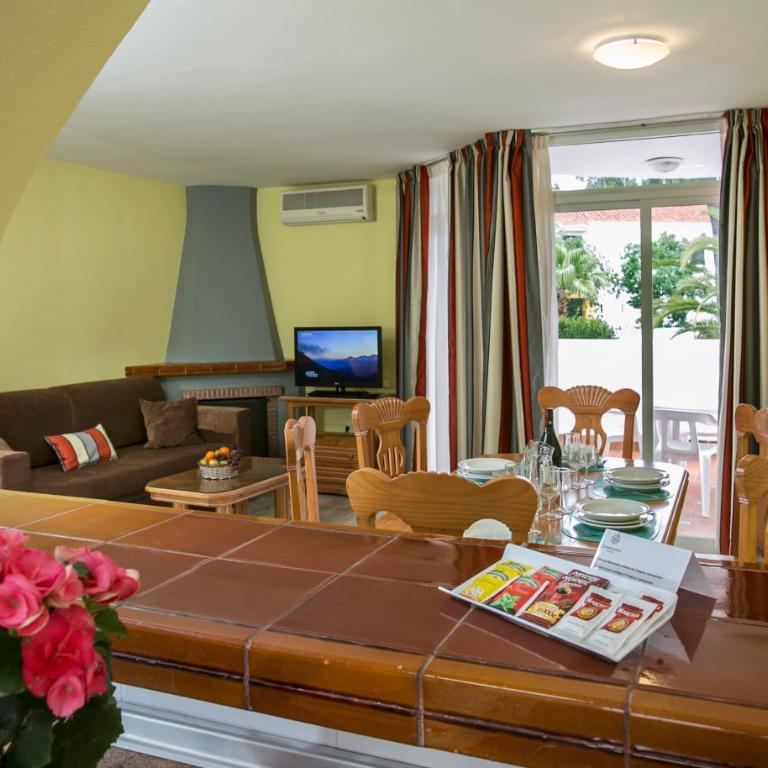 Ona Campanario - Apartamento de 3 dormitorios (8 adultos) - 9
