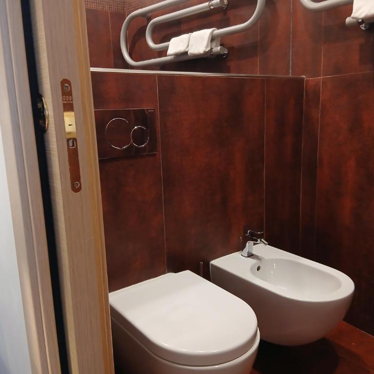 Excellent Trinity Rooms - Suite Deluxe - 8