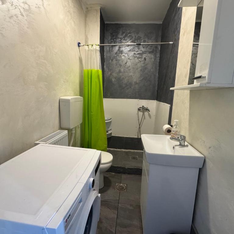 RS Apartmani - One-Bedroom Apartment - 2